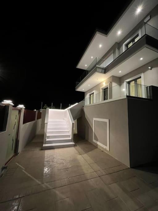Villa Maria Eirini Lechaio Extérieur photo